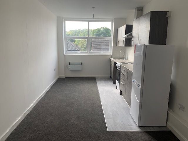 Flat Dallow Road in Luton