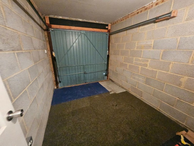 House Paddock Close in Bristol