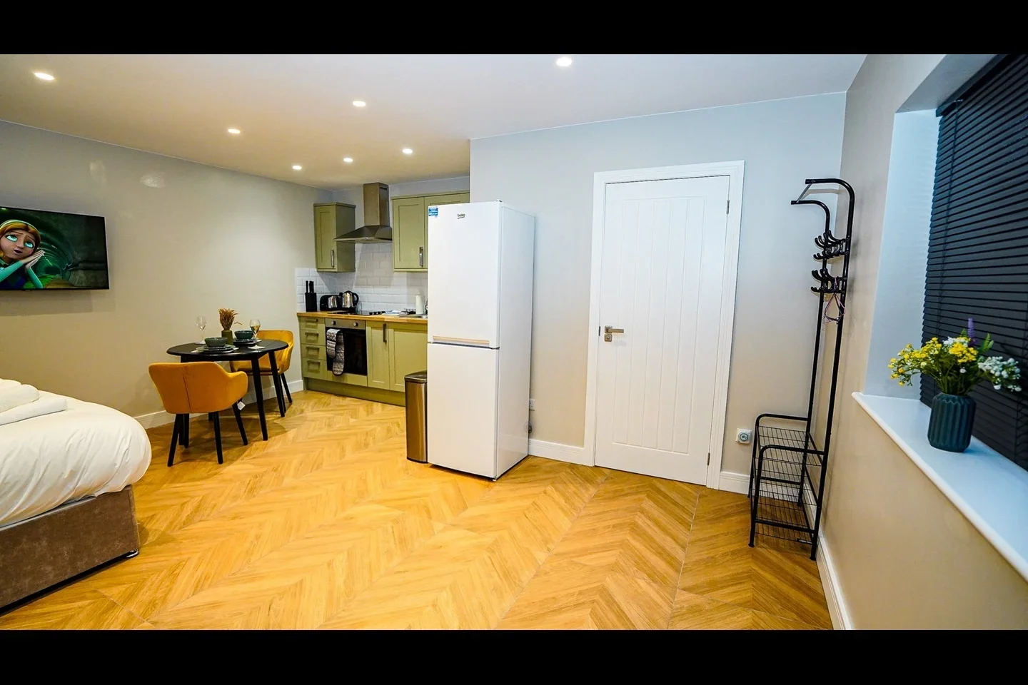 Flat Bath Road in Slough