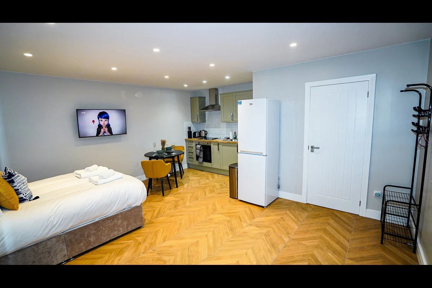 Flat Bath Road in Slough