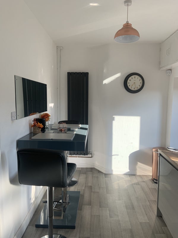 Room Wellbrook Avenue in Charnwood