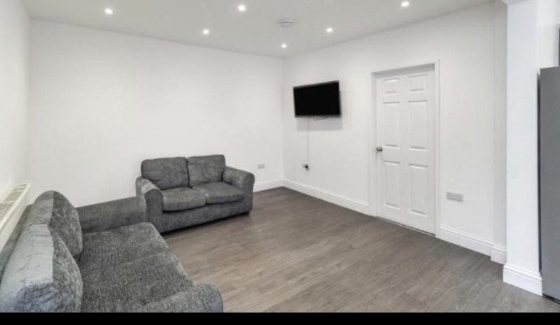 Room Muriel Road in Nottingham