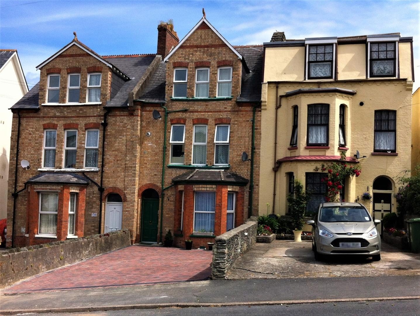 Flat Champernowne Crescent in North Devon