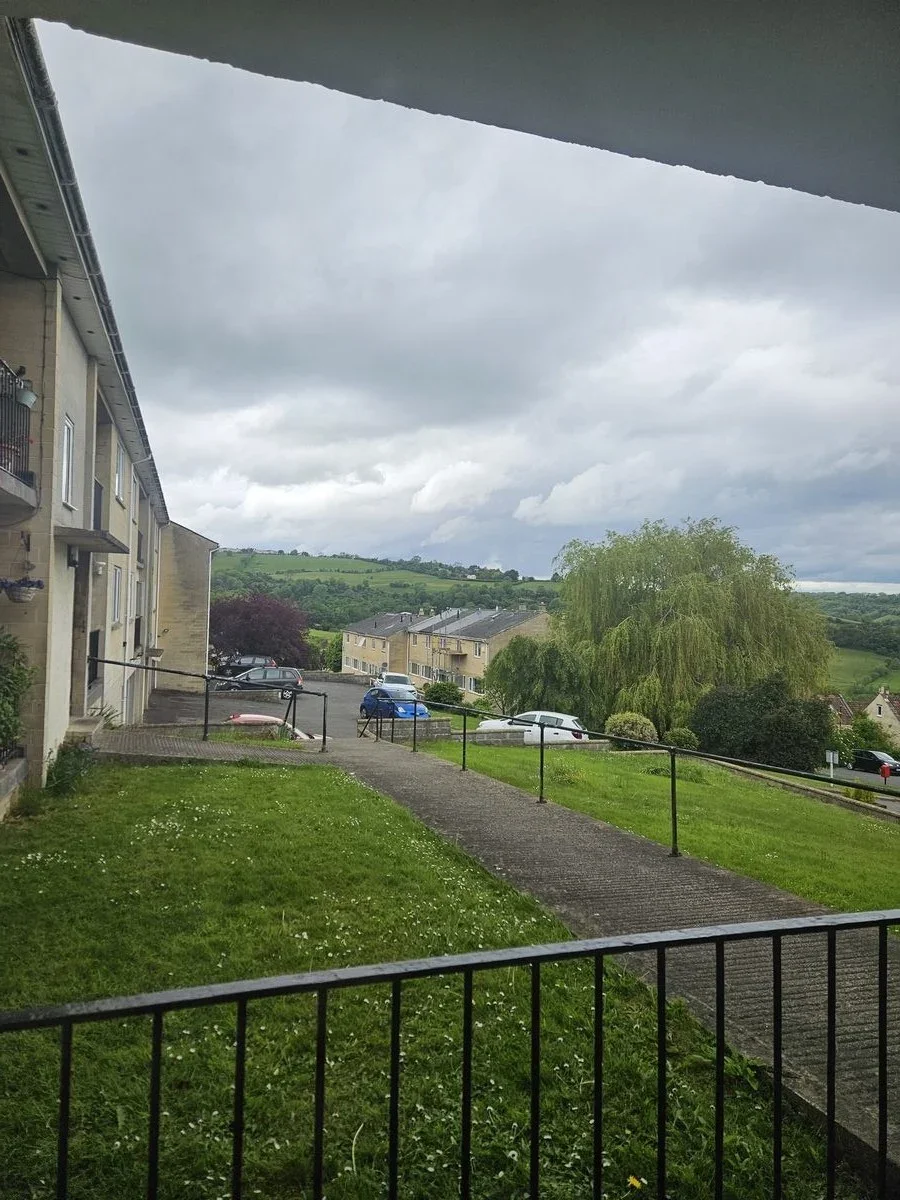 Flat Solsbury Way in Bath