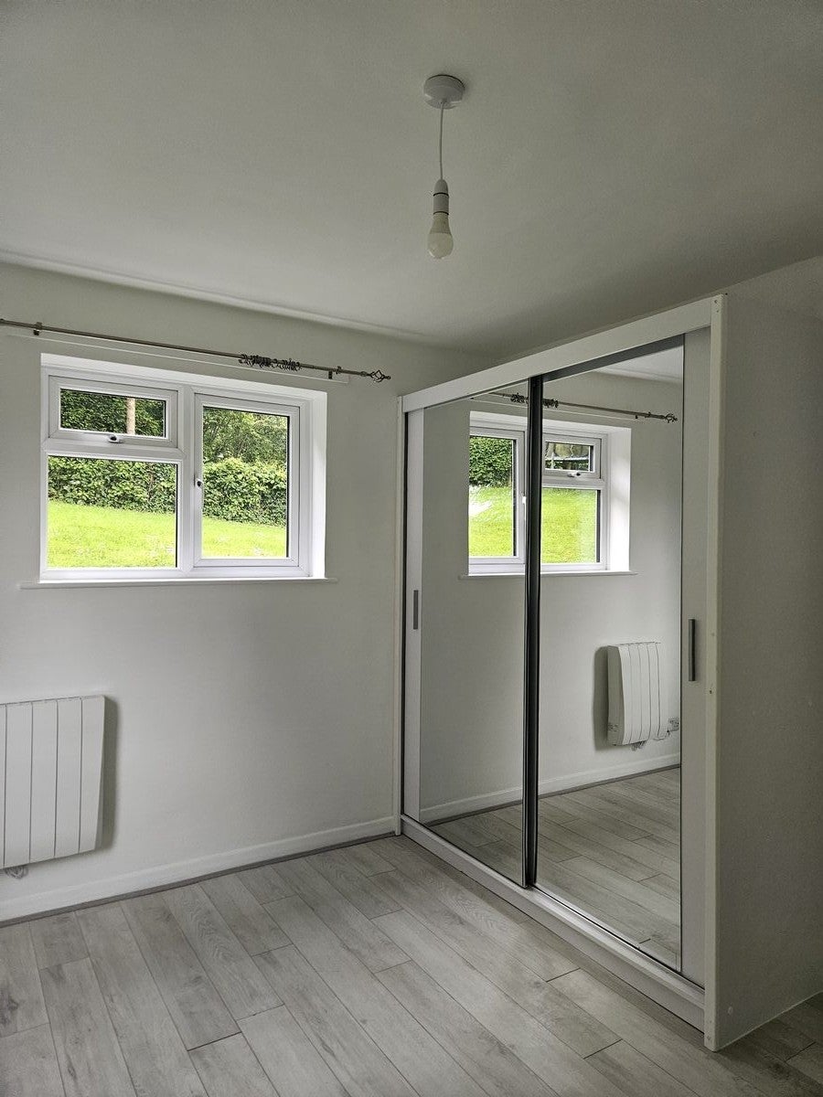 Flat Solsbury Way in Bath