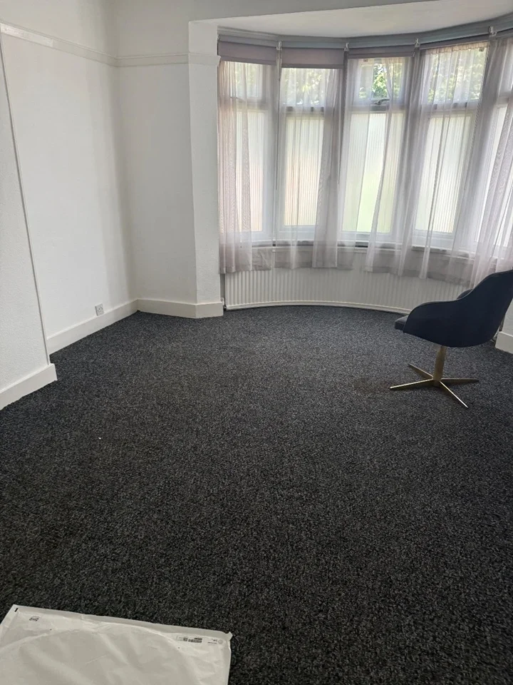 Room Sidcup Road in Greater London
