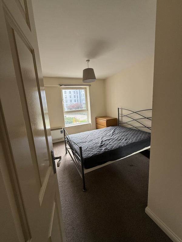 Room Wallace Street in Glasgow