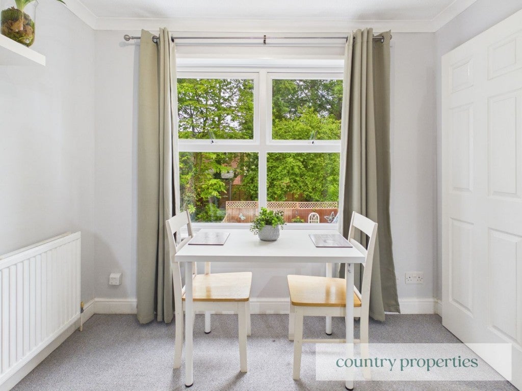 Flat Sunningdale Mews in Welwyn Hatfield