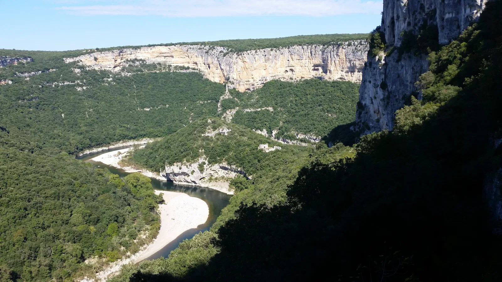 Room Chemin des Alliberts in Saint-Martin-d'Ardèche
