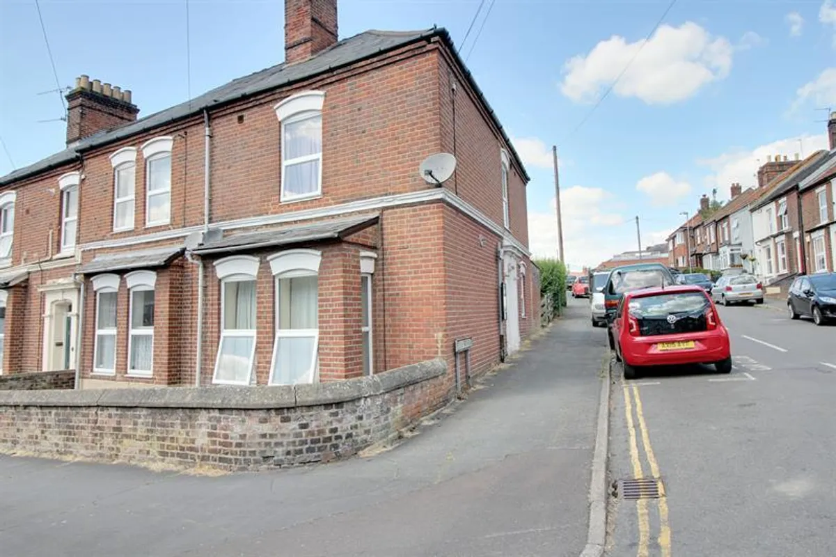 Flat Ella Road in Norwich