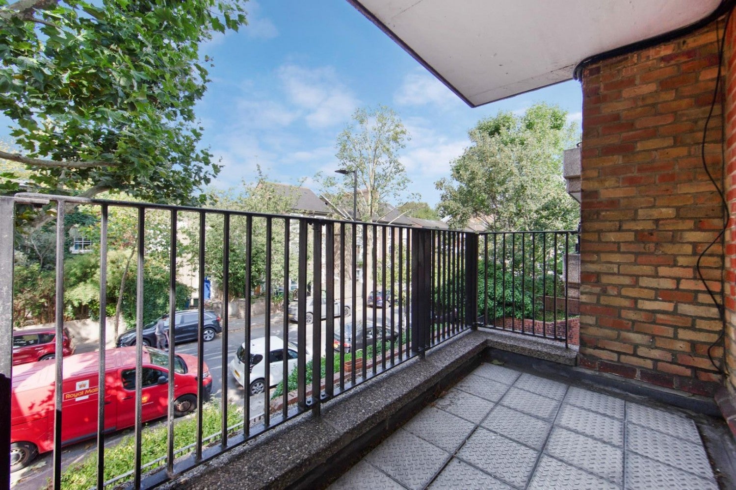 Flat Bath Close in Greater London