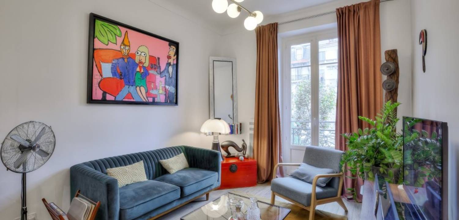 Flat Boulevard Général Louis Delfino in Nice