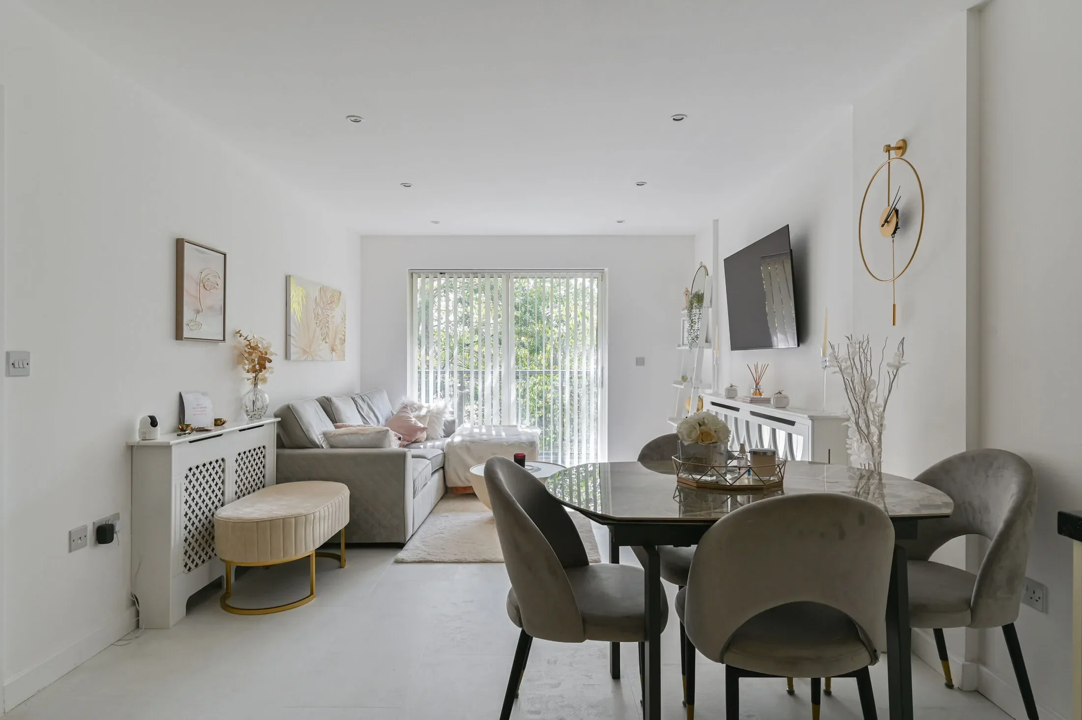 Flat Talbot Close in Greater London