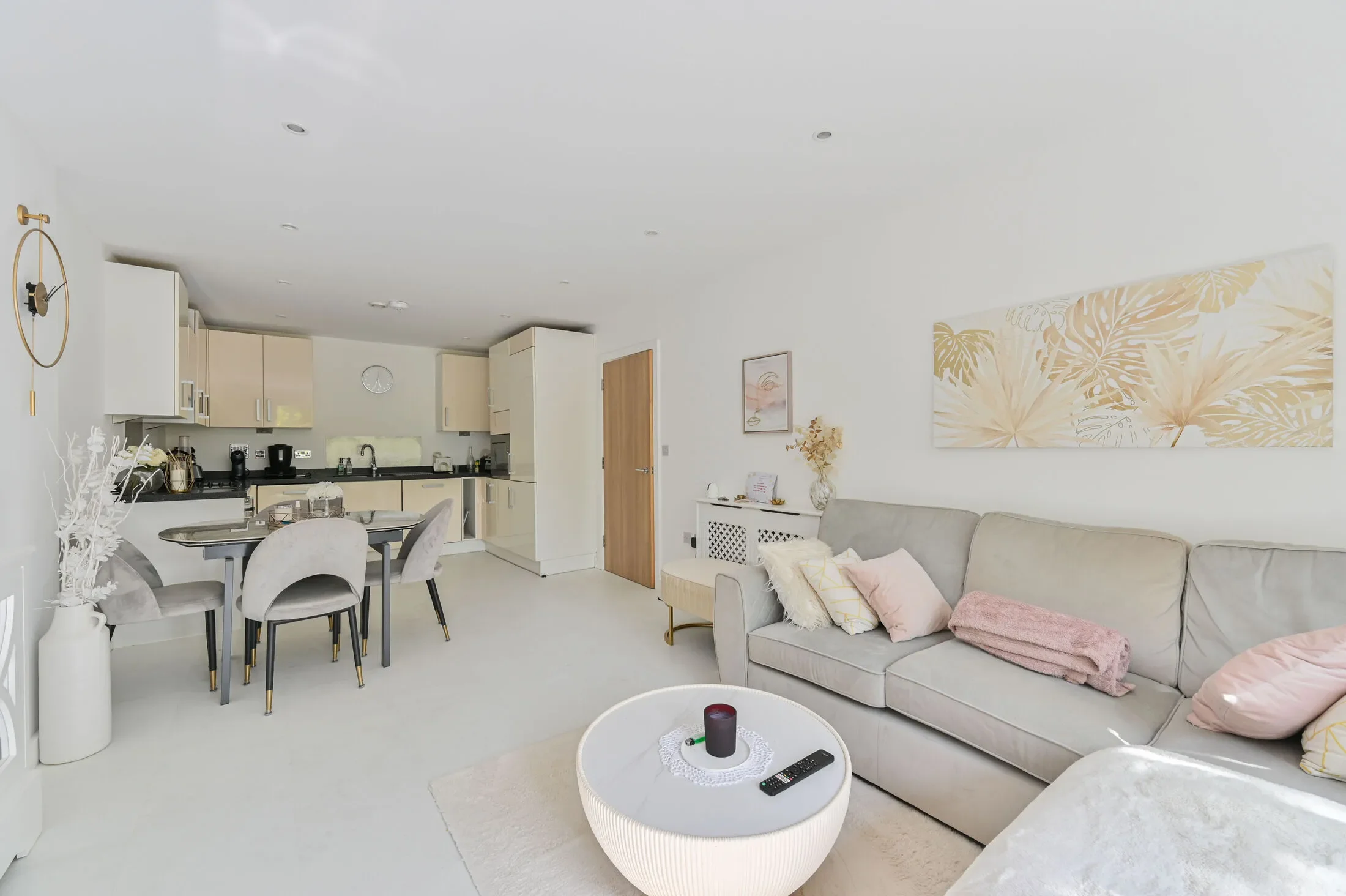 Flat Talbot Close in Greater London