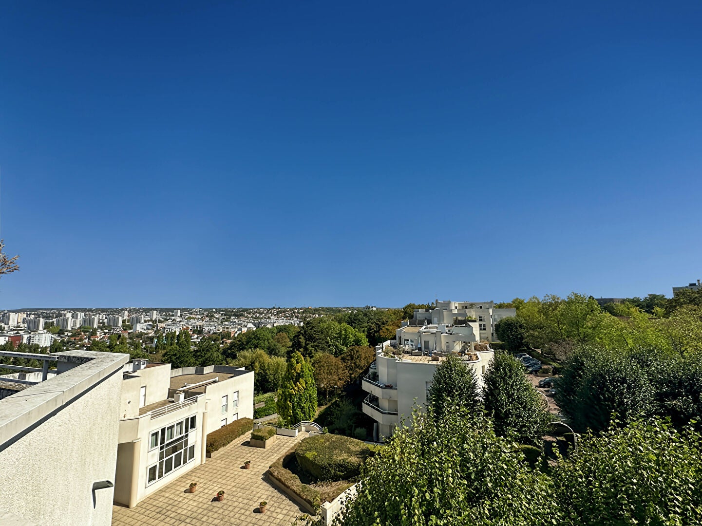 Flat Rue des Tulipiers in Rosny-sous-Bois