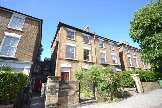 Flat Patshull Road in Greater London
