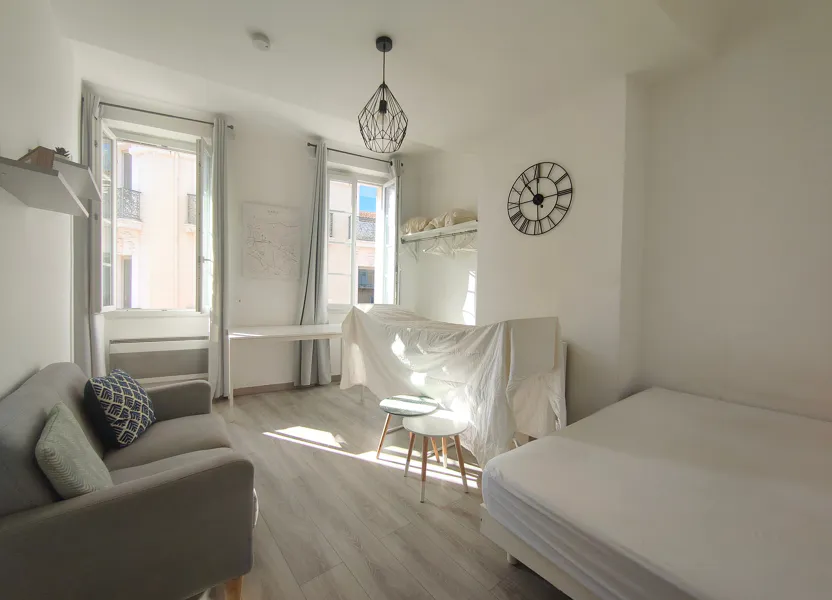 Flat Rue Louis Jourdan in Toulon