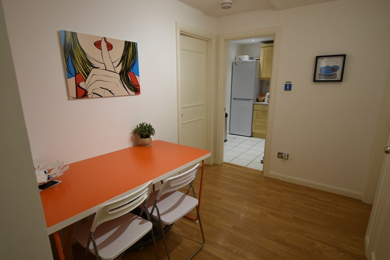Room Johnson Street in Greater London