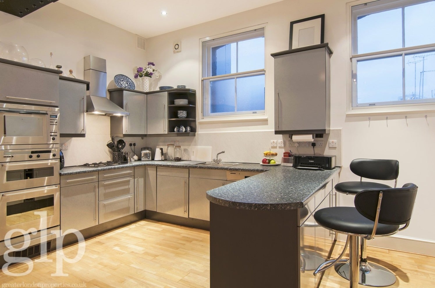 Flat Wardour Street in City of Westminster