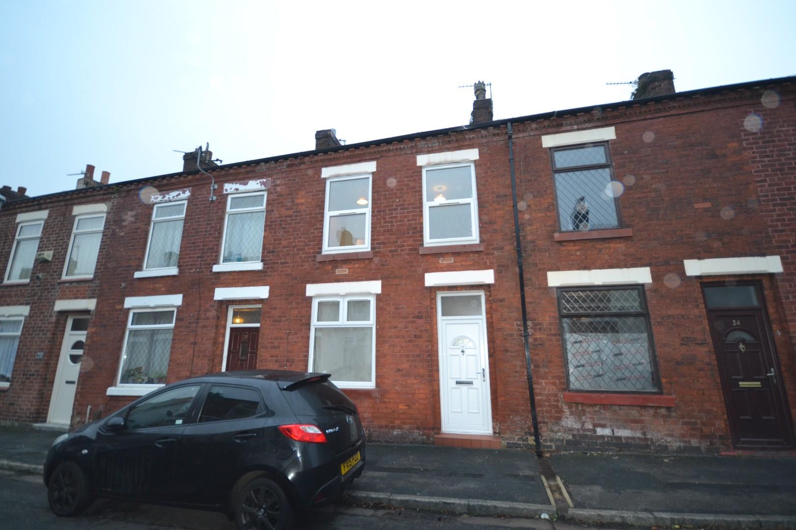 House Henry Street in Tyldesley