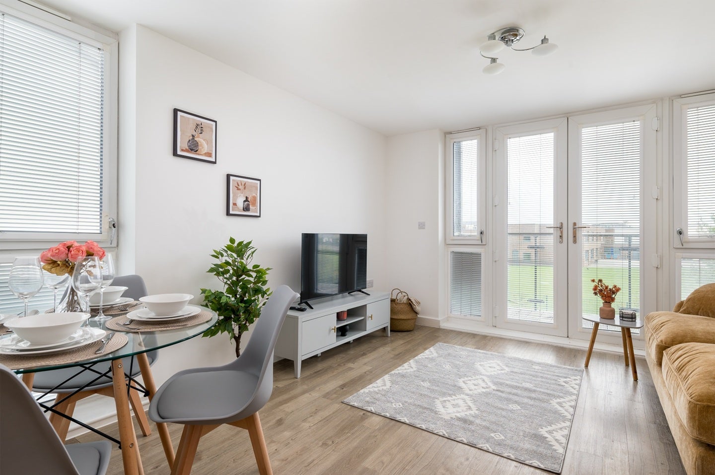 Flat Hanson Avenue in Milton Keynes
