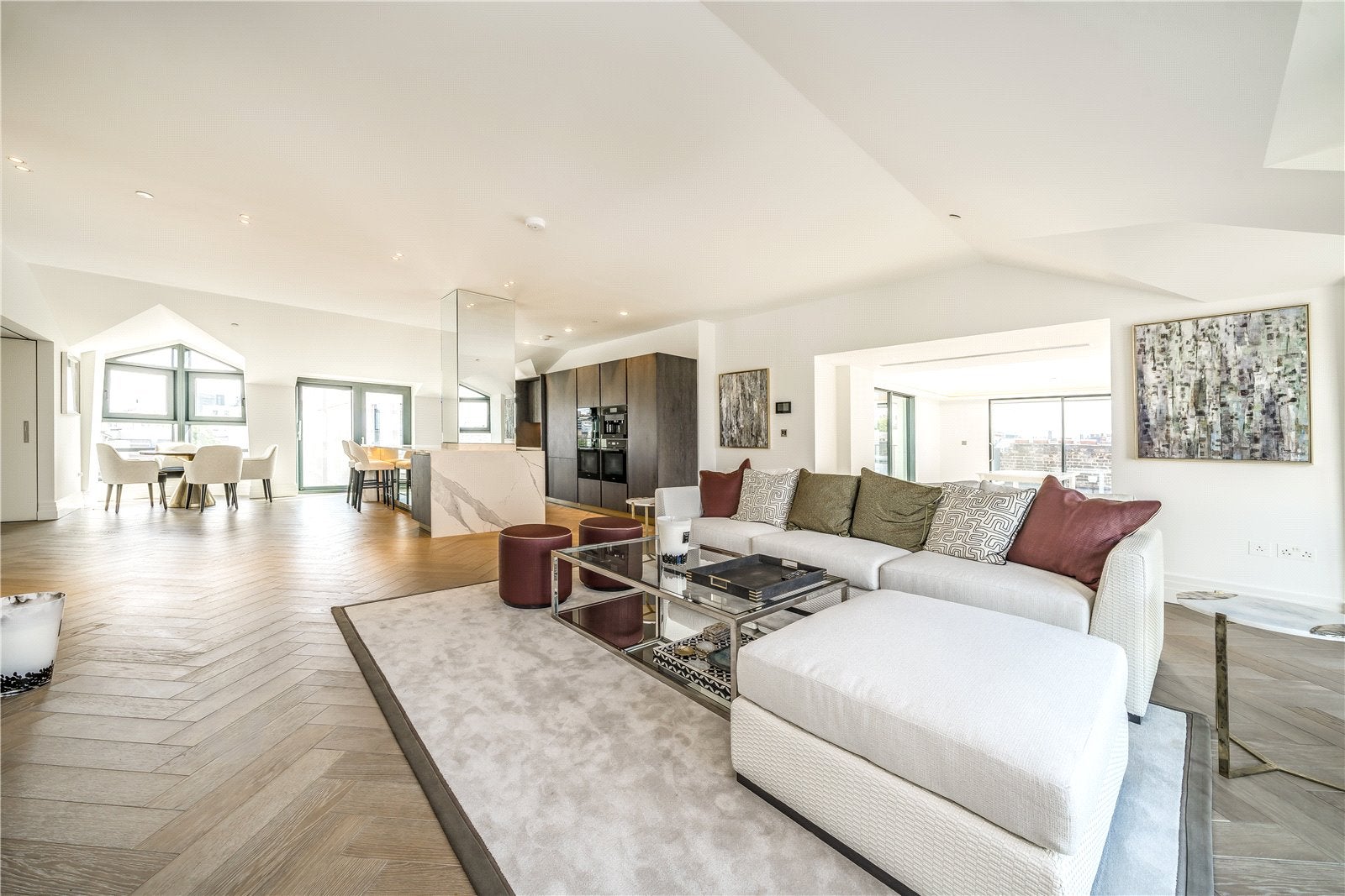 Flat Kensington Gardens Square in City of Westminster