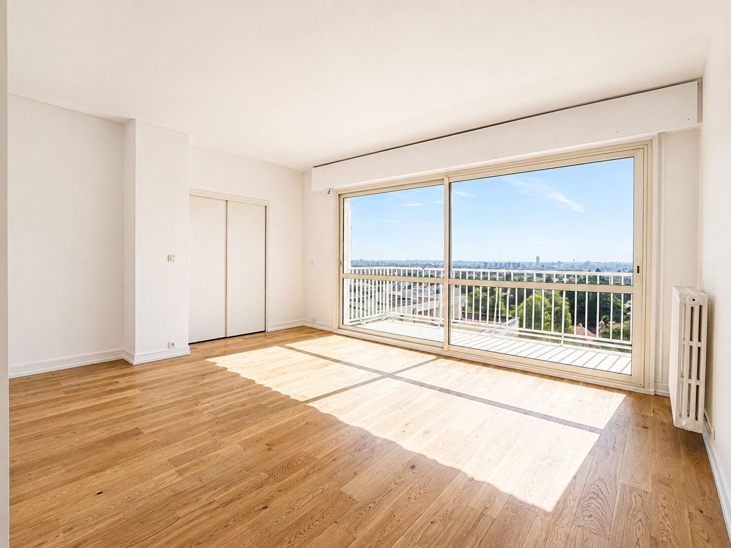 Flat Rue des Cliquets in Garches