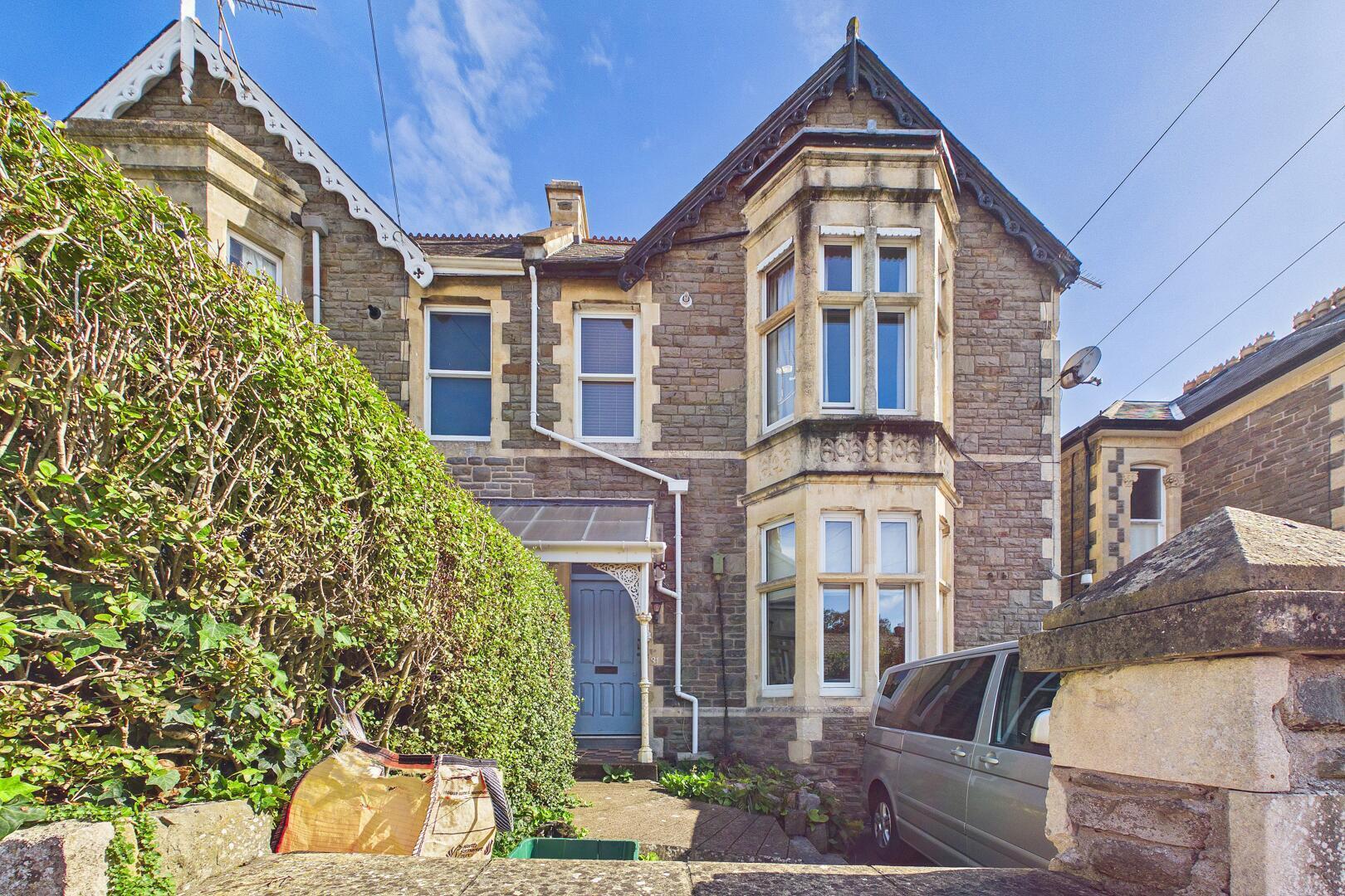 Flat Central Way in Clevedon