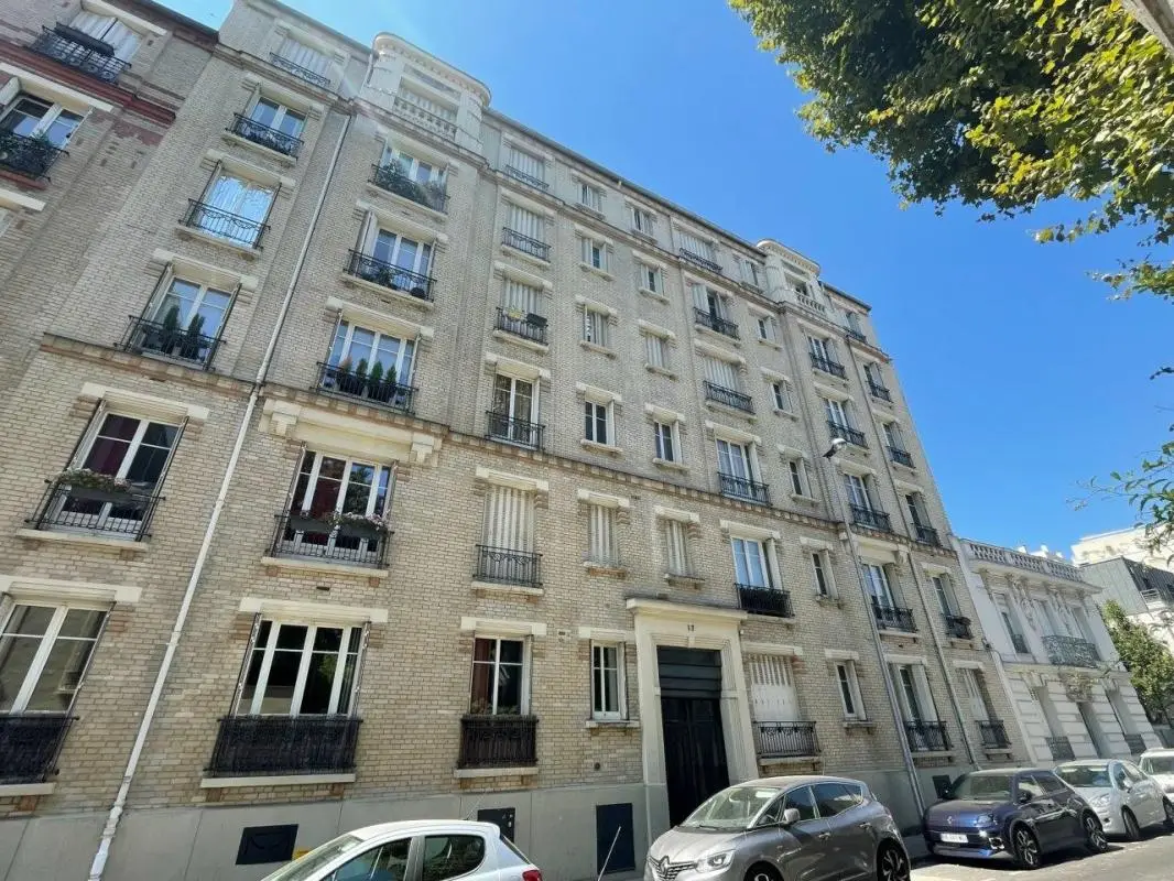 Appartement Rue Sainte-Geneviève à Courbevoie