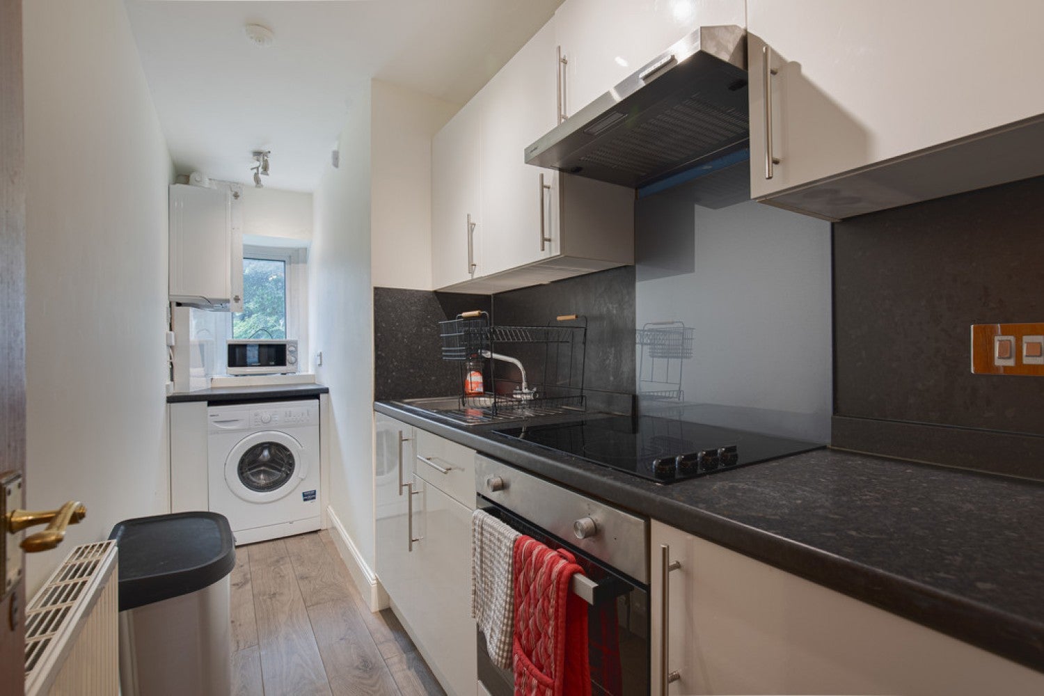 Flat Sunnybank Place in Aberdeen City