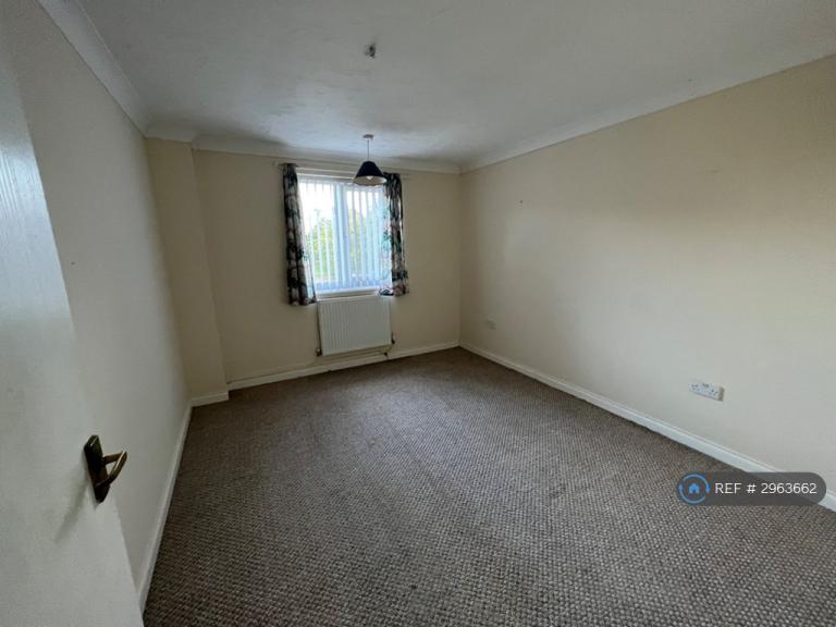 Flat Queensway in North Norfolk