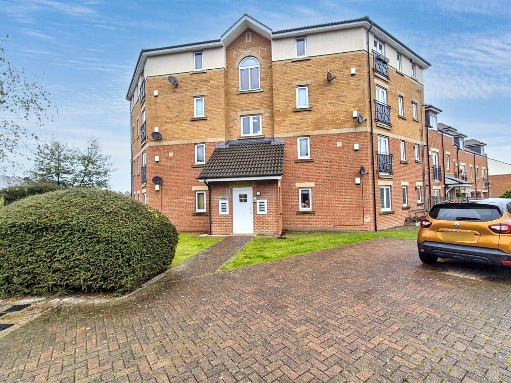 Flat Sanderson Villas in Gateshead