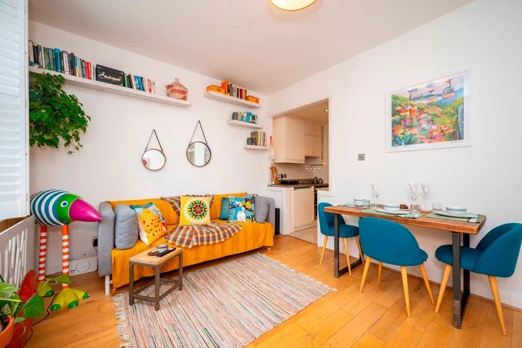 Flat Aubert Park in Greater London