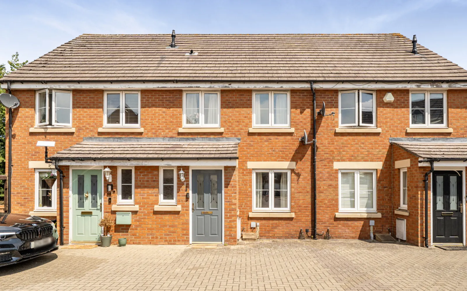 House Fox Hedge Way in Sharnbrook