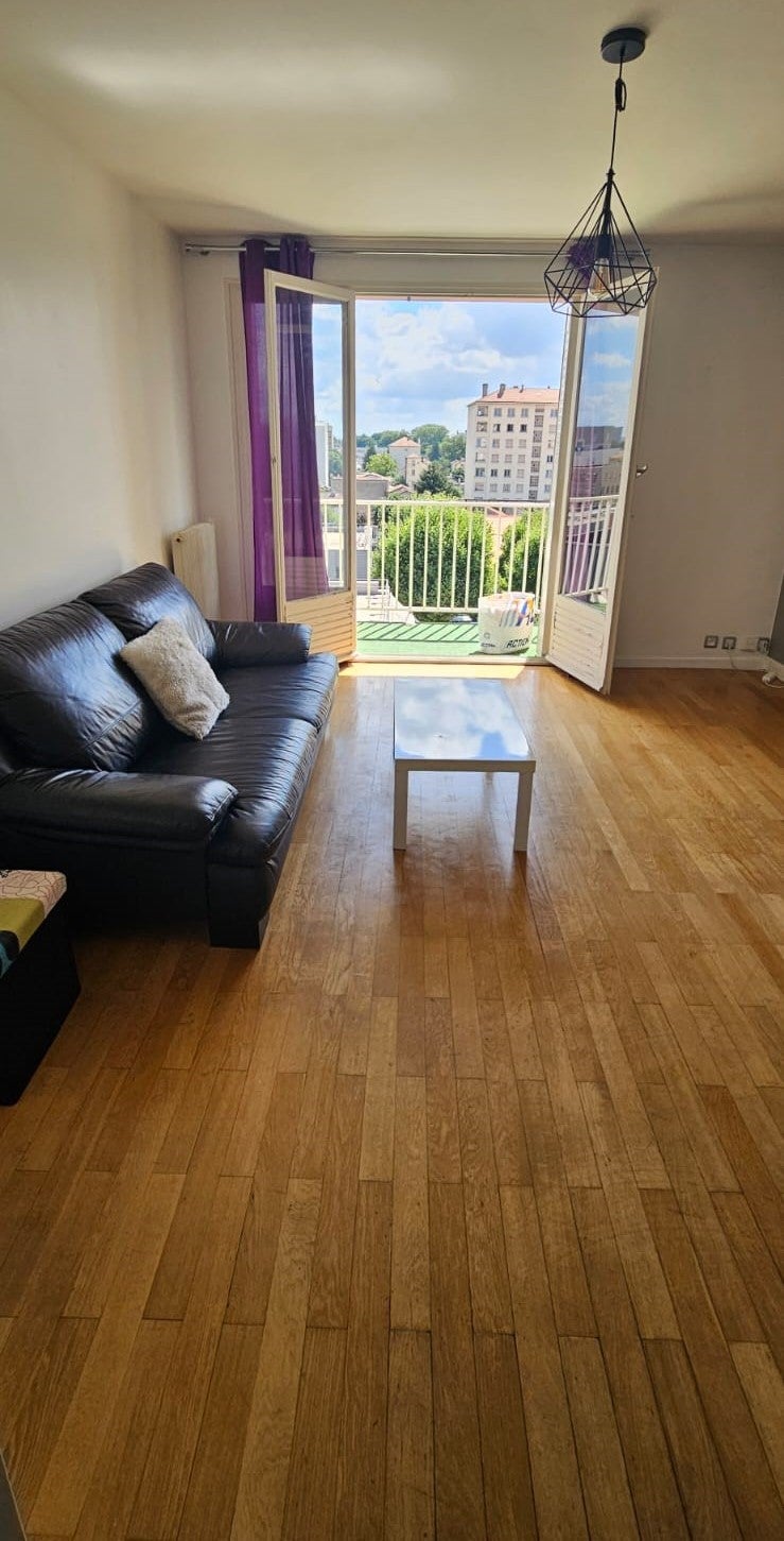 Chambre Cours Émile Zola à Villeurbanne