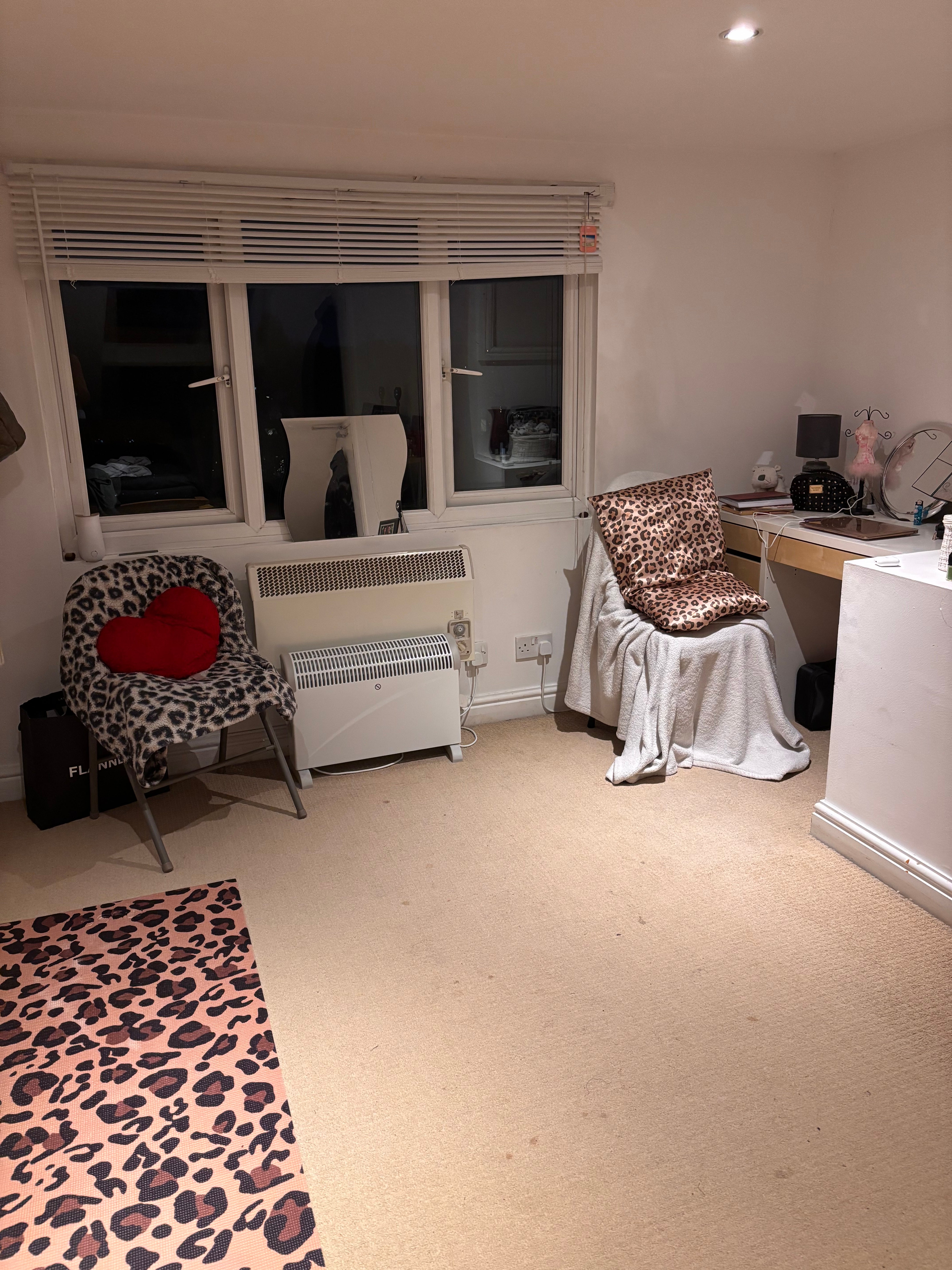Room Gristhorpe Road in Birmingham