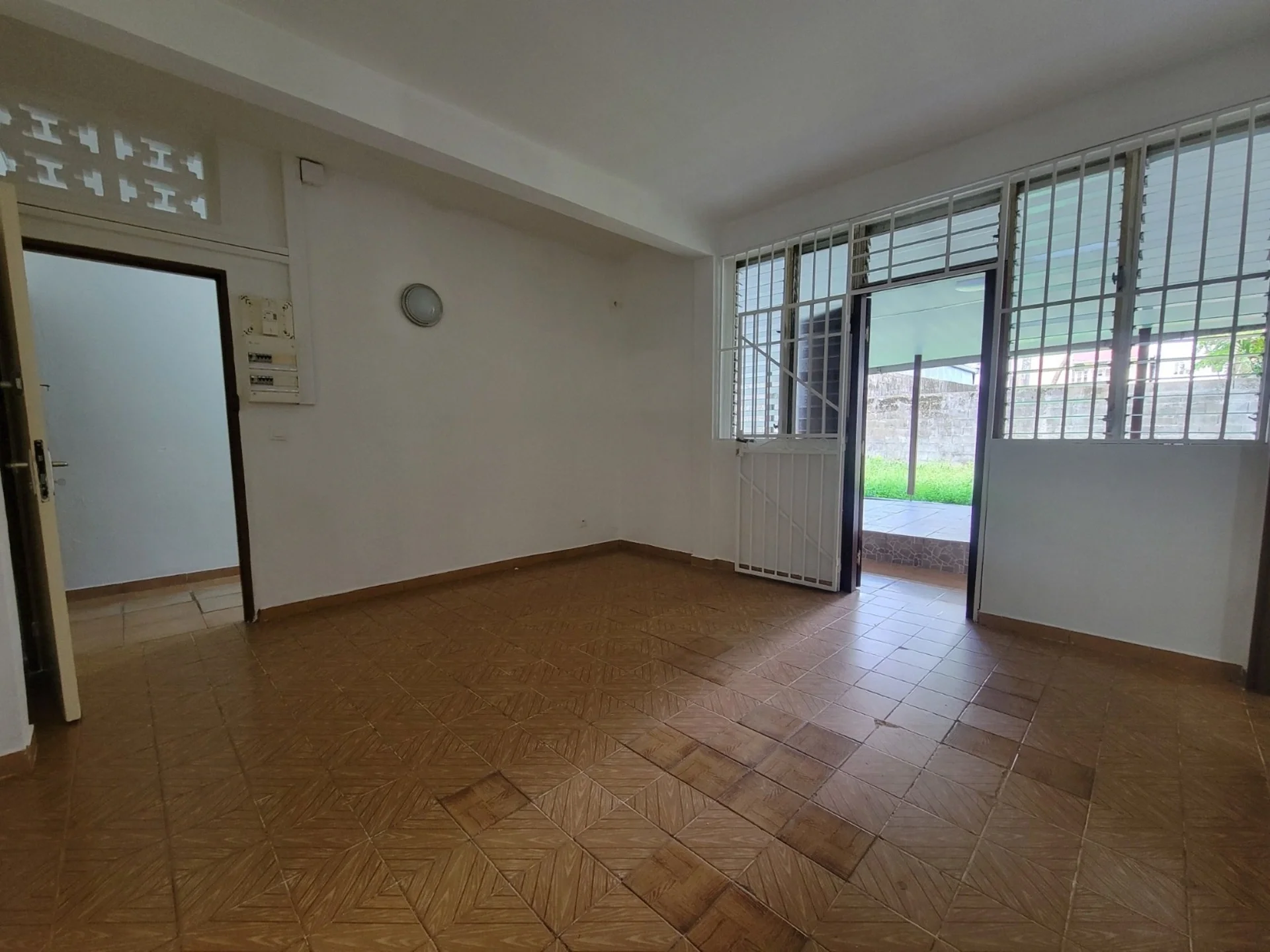 Appartement Rue Roland Barrat à Cayenne