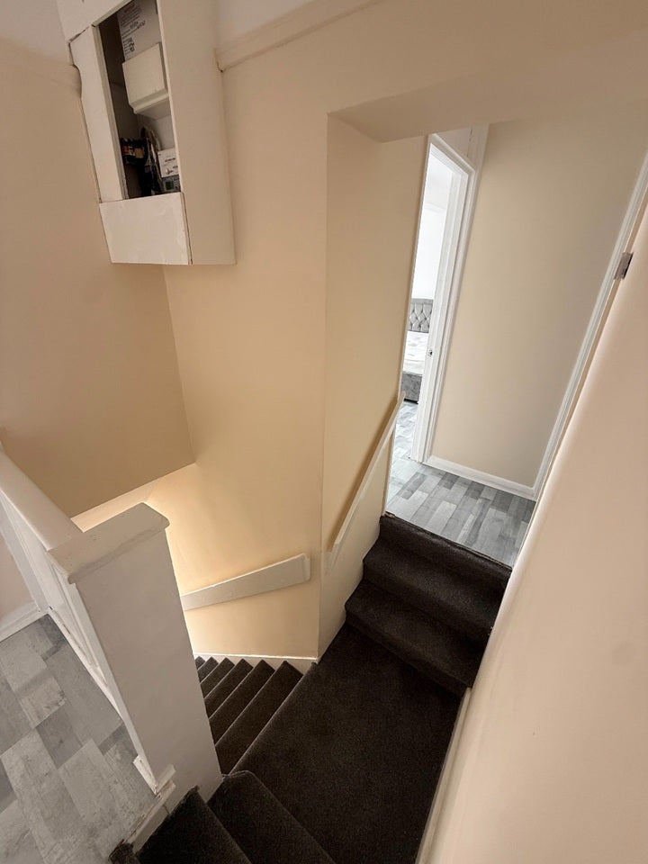 Flat Ladycroft Walk in Greater London