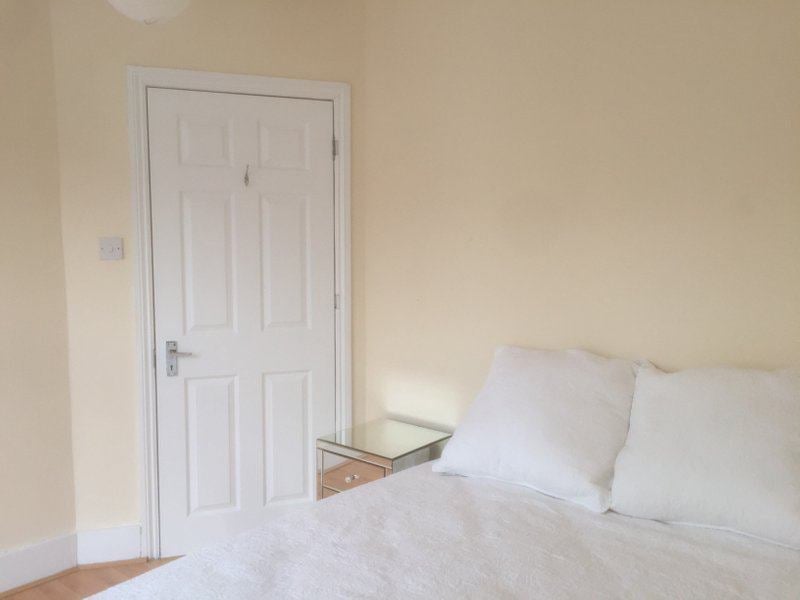 Room Cranbrook Park in Greater London