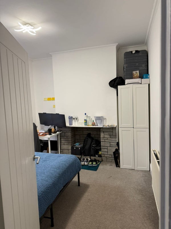 Room Llanishen Street in Cardiff