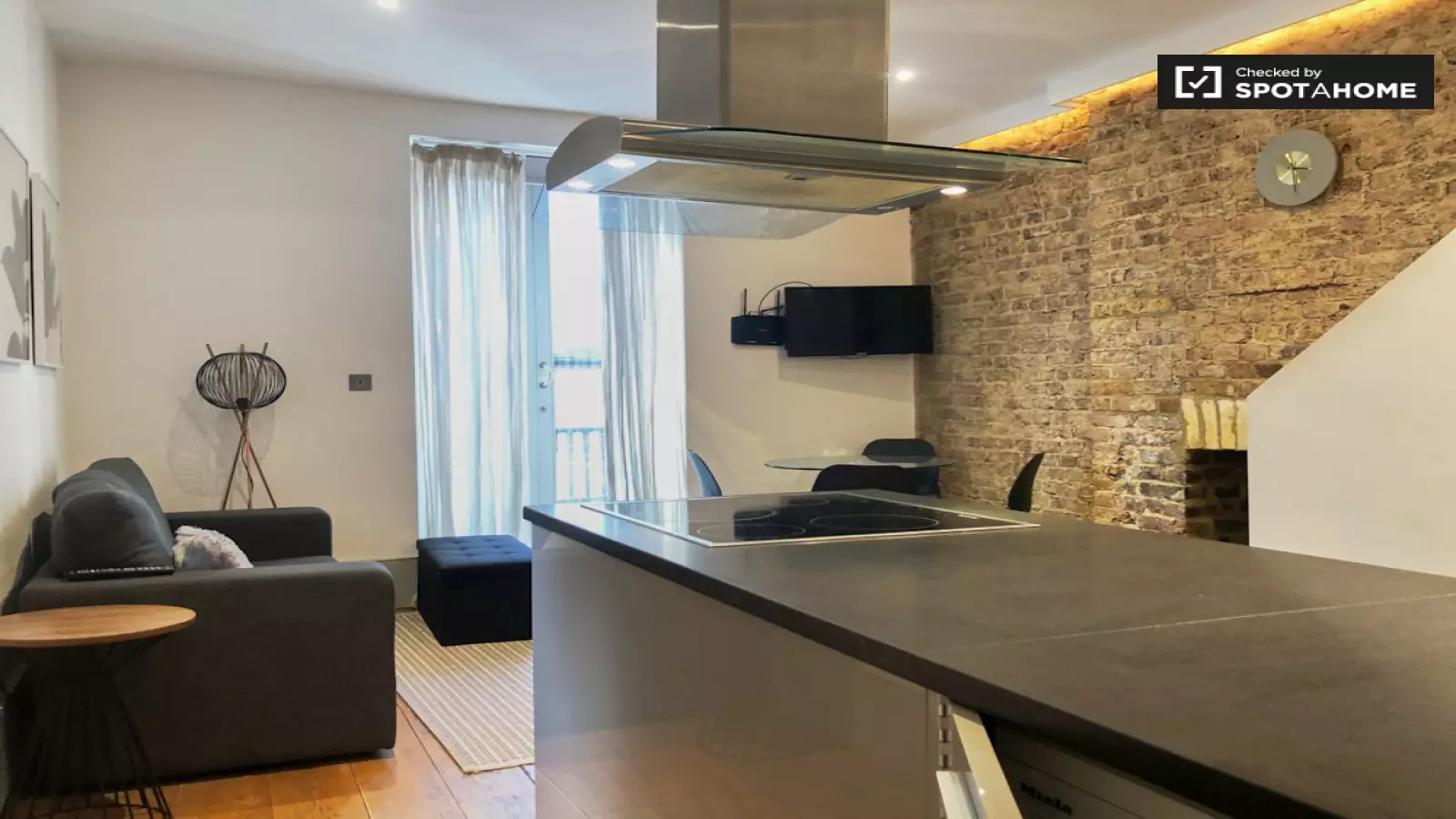 Flat Collingham Place in Greater London