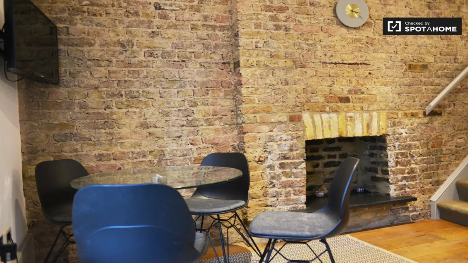 Flat Collingham Place in Greater London