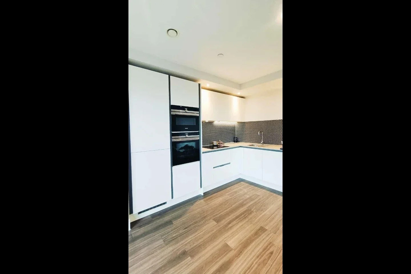 Room Merrick Road in Greater London