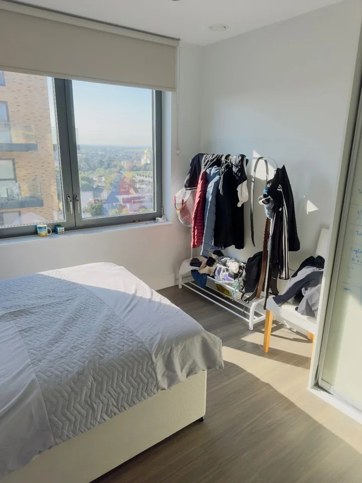 Room Merrick Road in Greater London