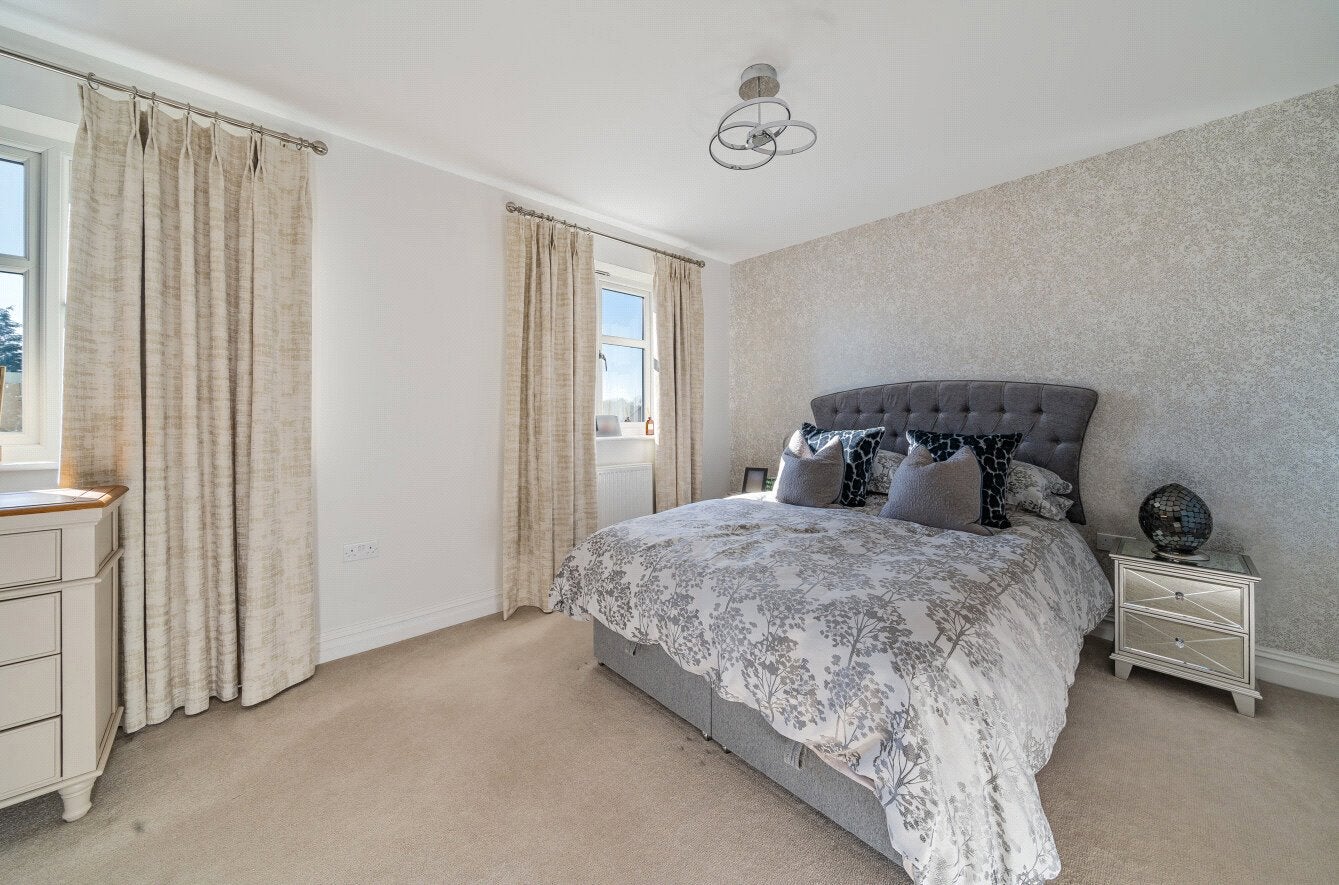 House D'Abernon Drive in Elmbridge