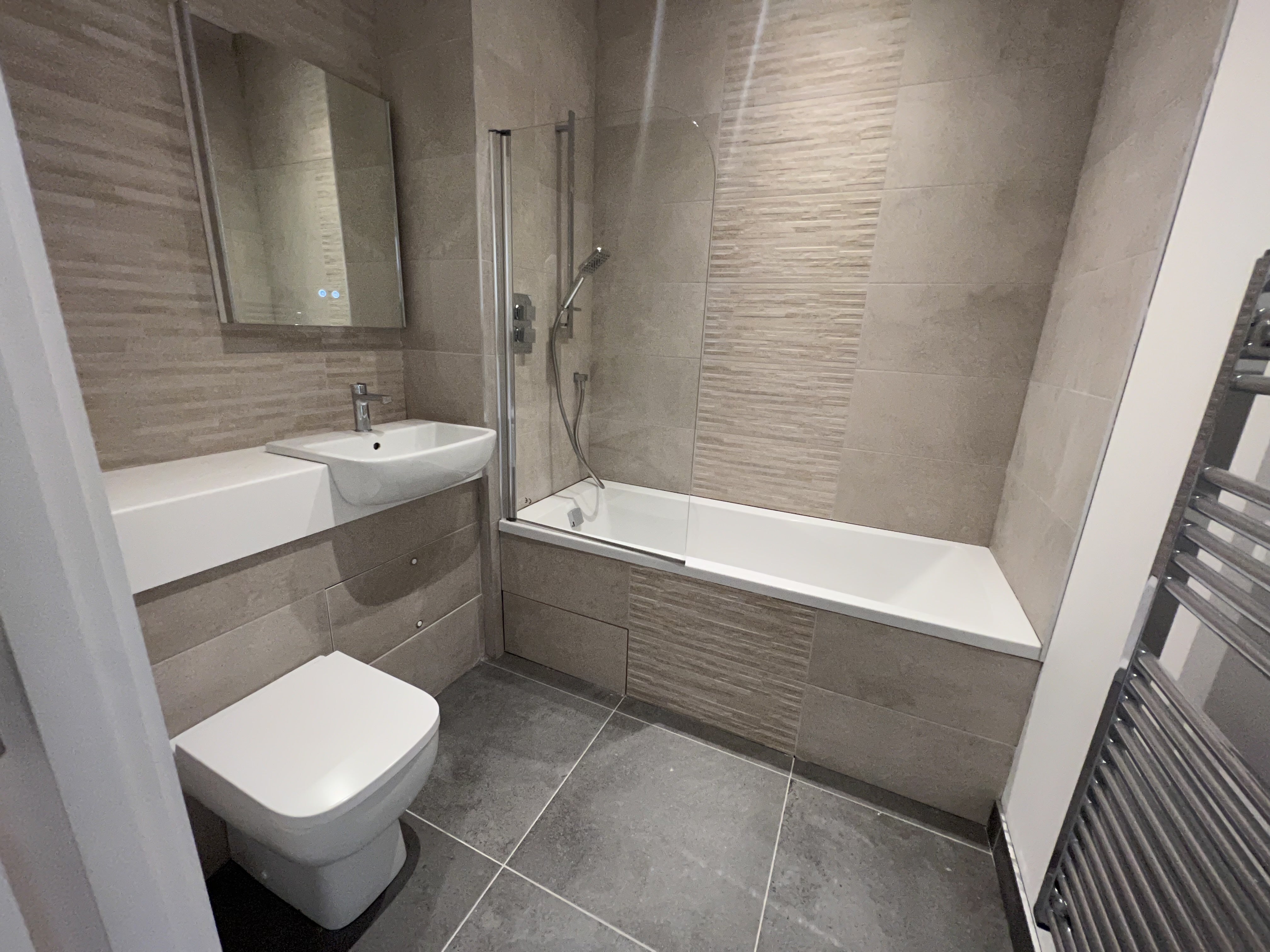 Flat Alençon Link in Basingstoke and Deane