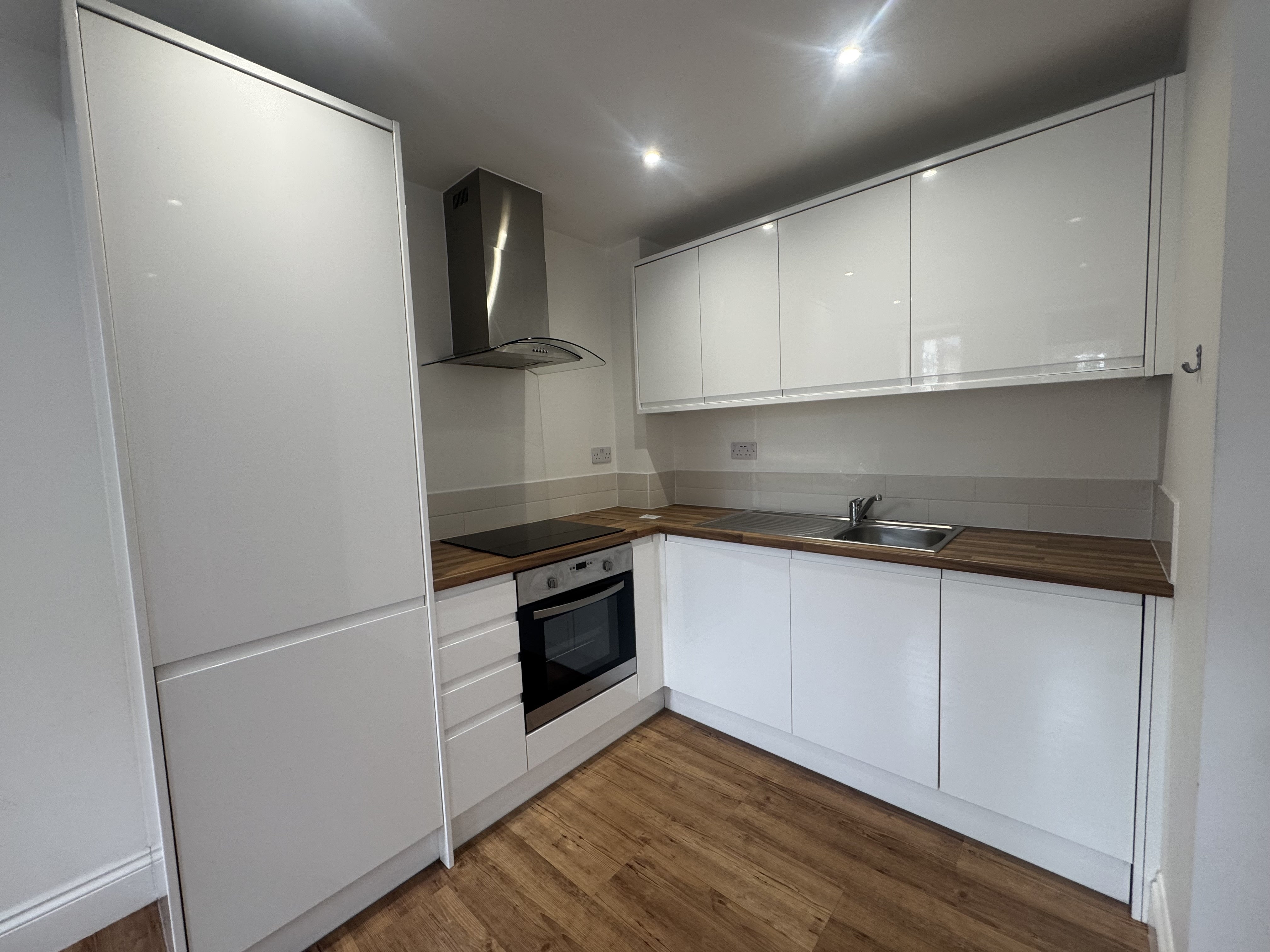 Flat Walton Street in Aylesbury