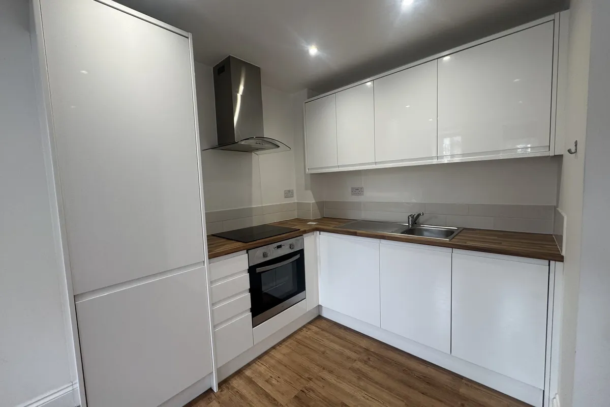 Flat Walton Street in Aylesbury
