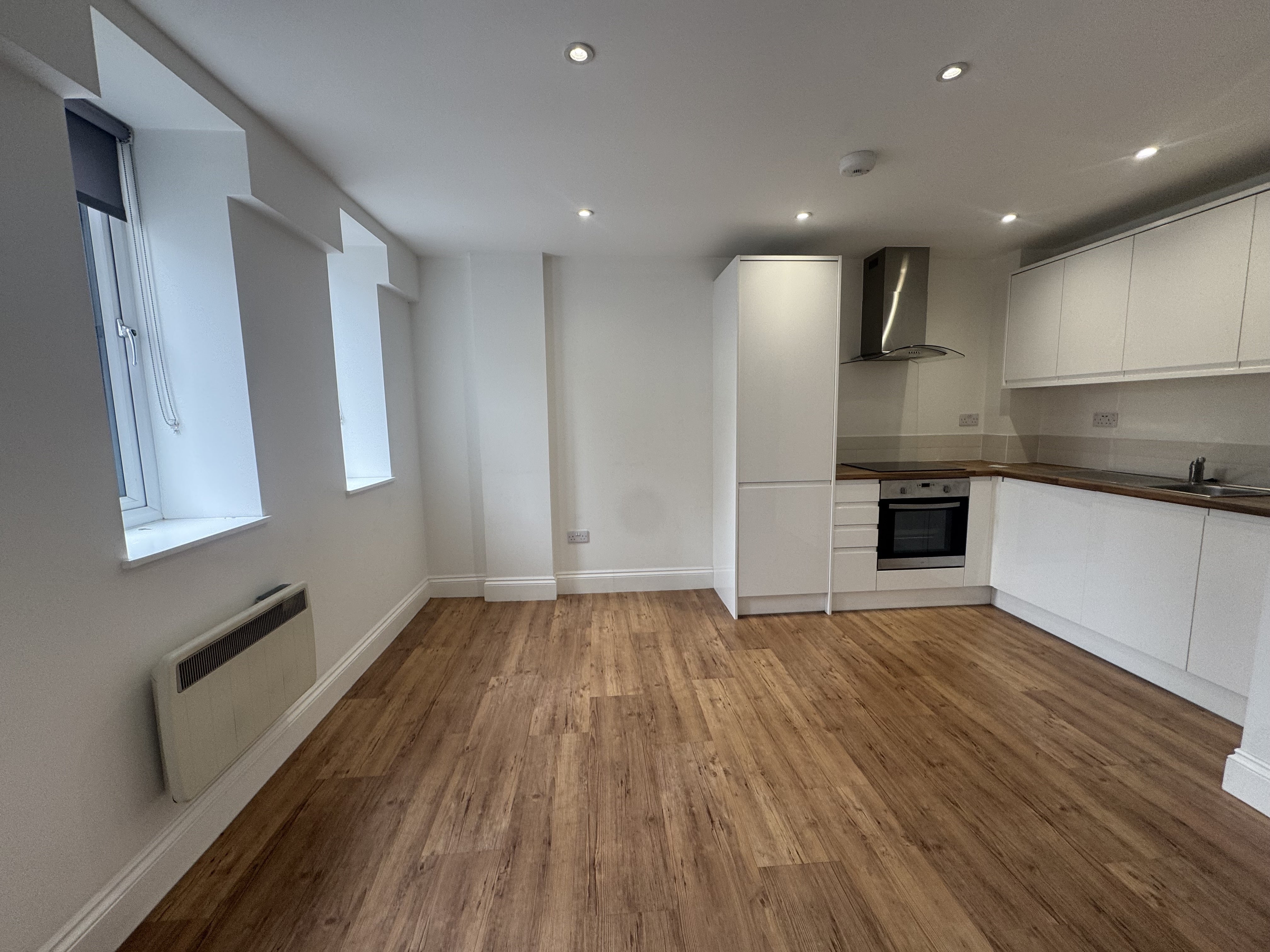 Flat Walton Street in Aylesbury