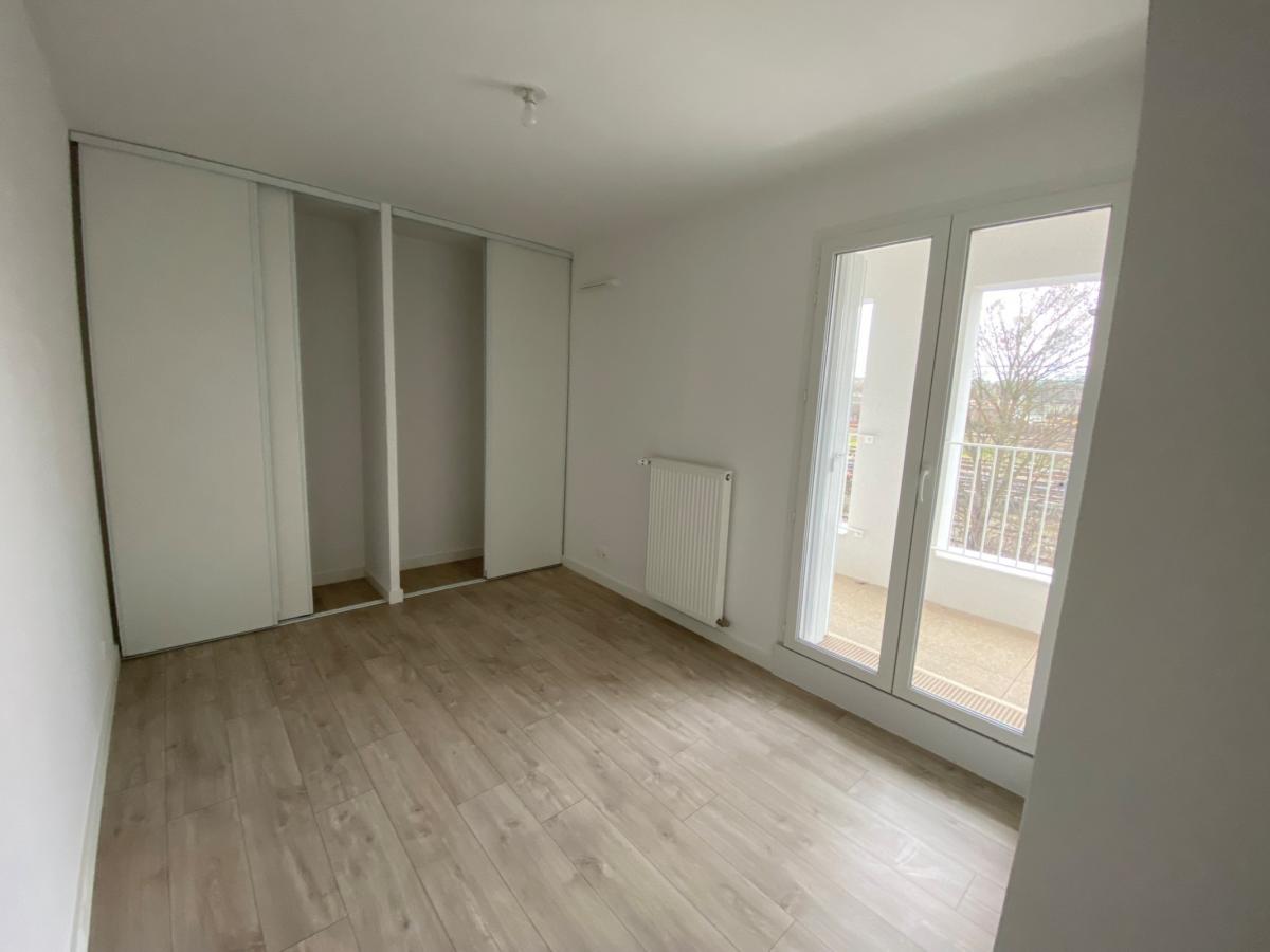 Flat Rue Ernest Luisetti in Athis-Mons